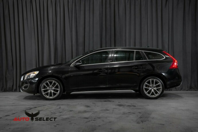 volvo-v60-diesel-2013-big-7