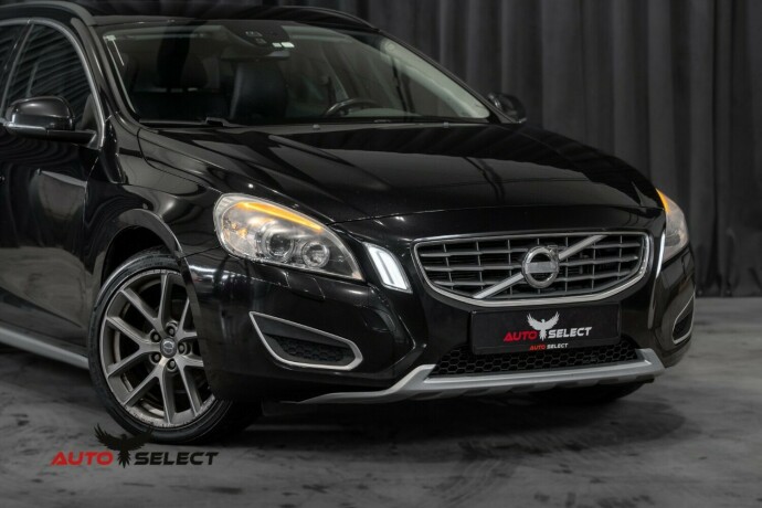 volvo-v60-diesel-2013-big-1