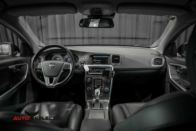 volvo-v60-diesel-2013-big-23
