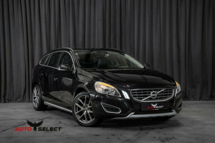 volvo-v60-diesel-2013-big-0
