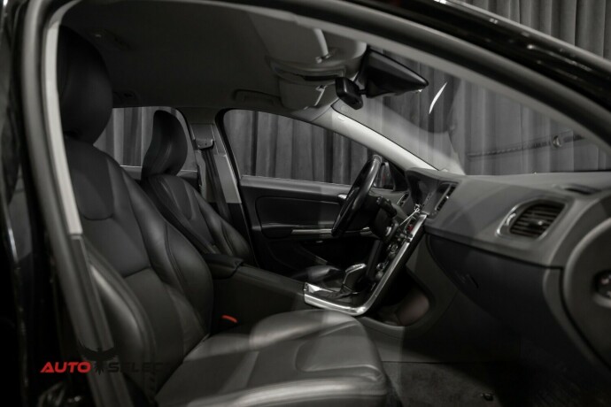 volvo-v60-diesel-2013-big-15