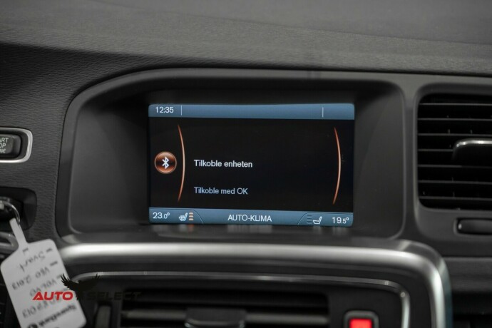 volvo-v60-diesel-2013-big-32