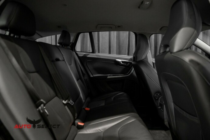 volvo-v60-diesel-2013-big-13
