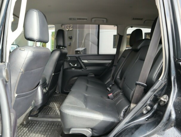 mitsubishi-pajero-diesel-2007-big-14