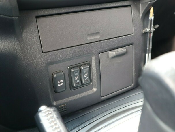 mitsubishi-pajero-diesel-2007-big-20
