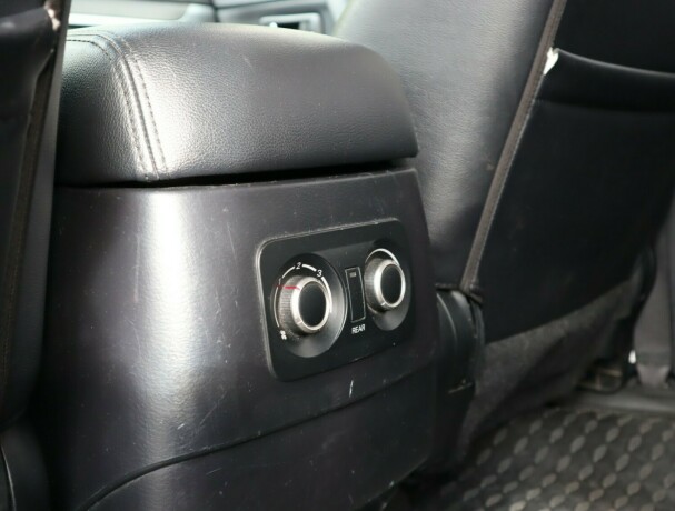 mitsubishi-pajero-diesel-2007-big-19
