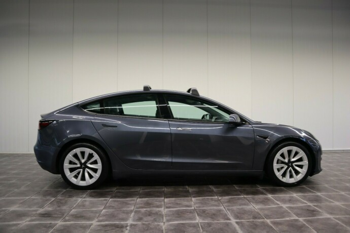 tesla-model-3-elektrisitet-2021-big-6