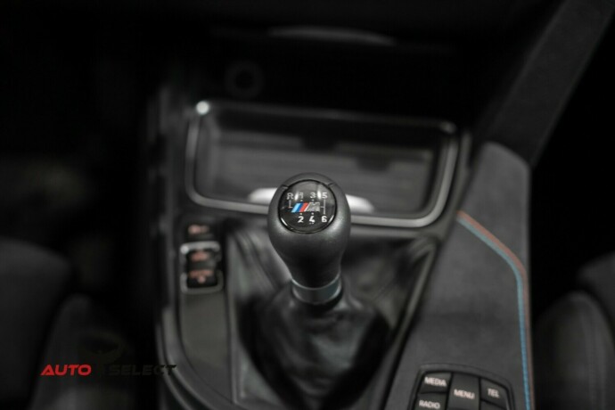 bmw-320d-diesel-2013-big-33