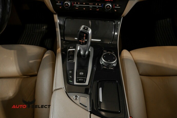 bmw-520d-diesel-2015-big-36