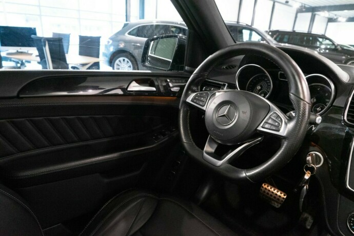 mercedes-benz-gls350-d-diesel-2016-big-14