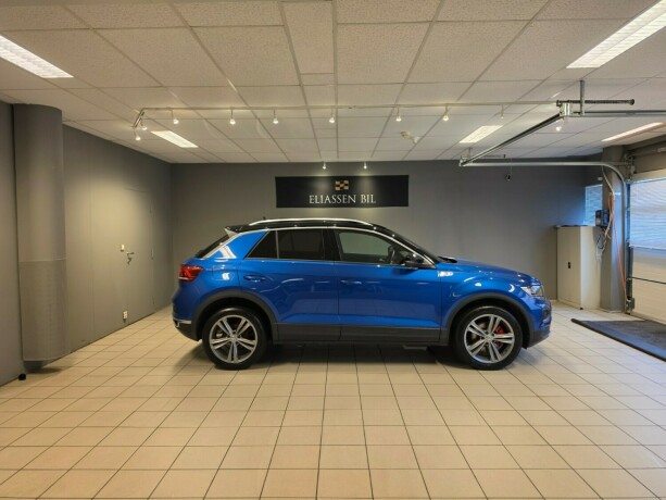 volkswagen-t-roc-bensin-2020-big-3