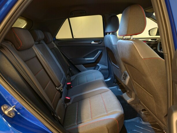 volkswagen-t-roc-bensin-2020-big-18