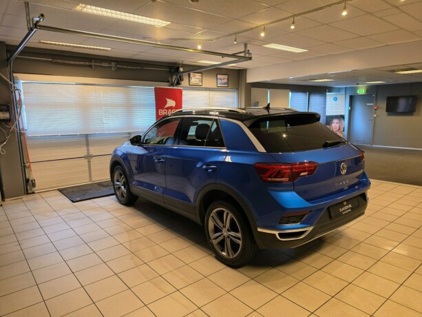 volkswagen-t-roc-bensin-2020-big-6