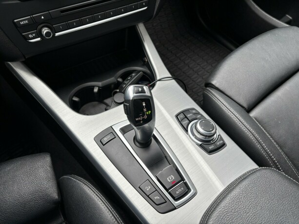 bmw-x3-diesel-2012-big-19
