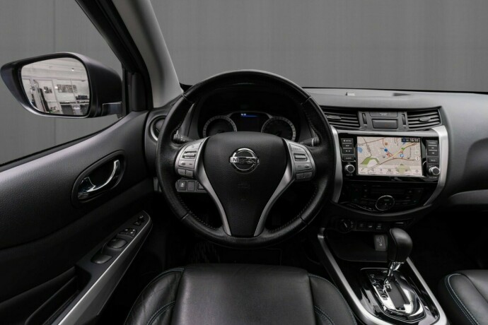 nissan-navara-diesel-2021-big-16