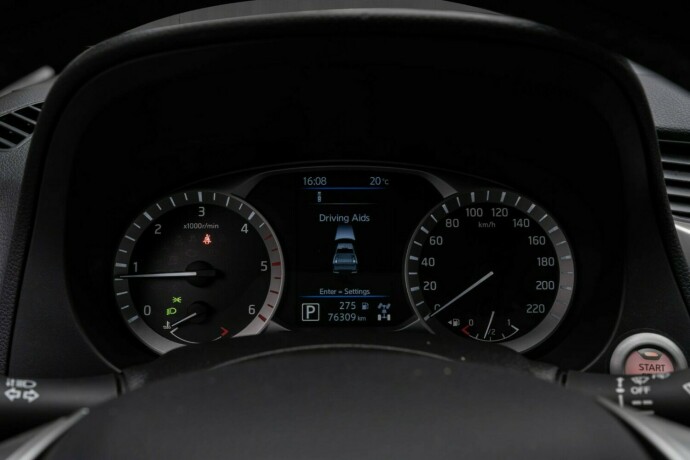 nissan-navara-diesel-2021-big-20