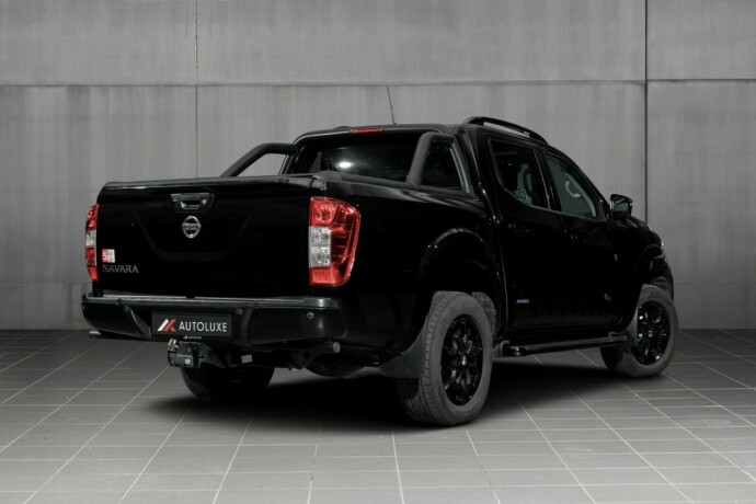 nissan-navara-diesel-2021-big-6