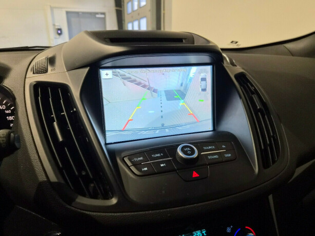 ford-kuga-diesel-2018-big-17