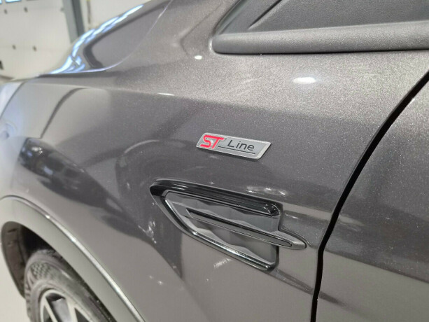 ford-kuga-diesel-2018-big-6