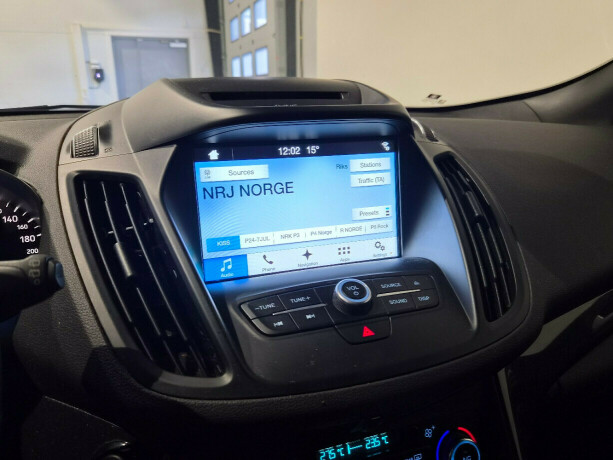 ford-kuga-diesel-2018-big-16