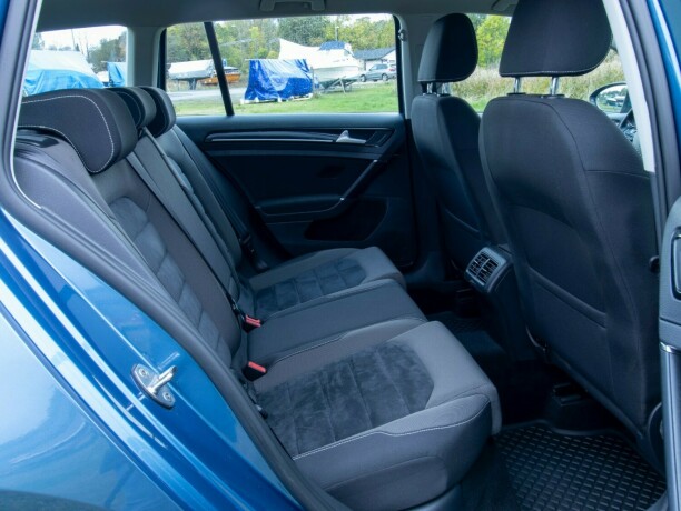 volkswagen-golf-vii-bensin-2014-big-46