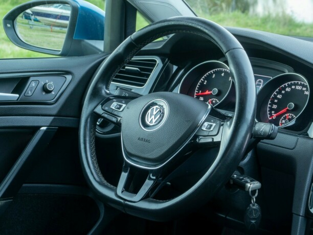 volkswagen-golf-vii-bensin-2014-big-13