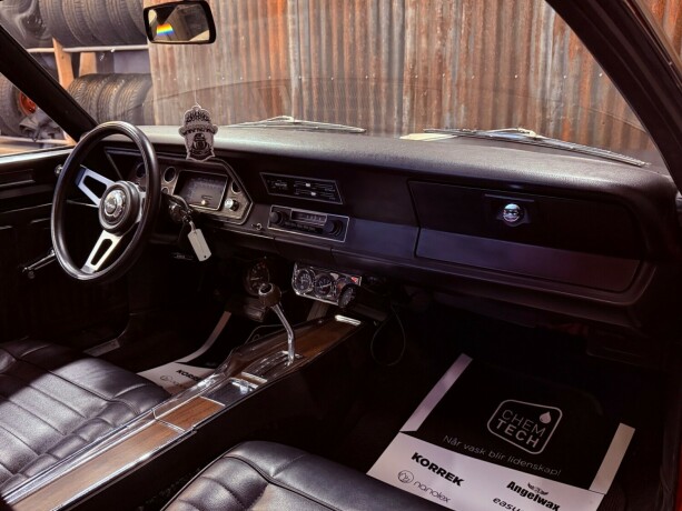 plymouth-andre-bensin-1972-big-35