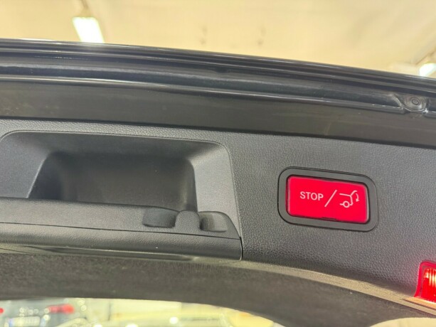 mercedes-benz-e200-diesel-2012-big-30