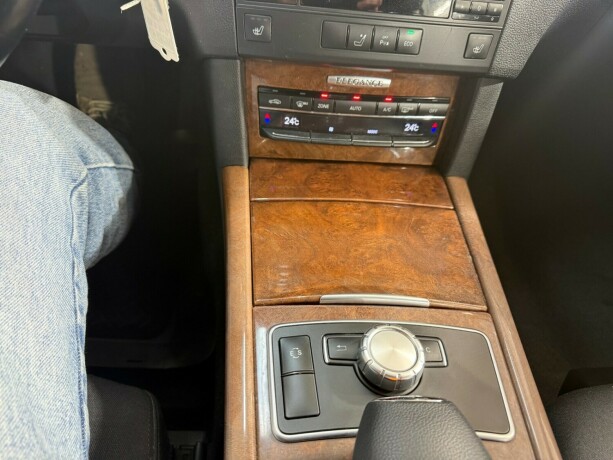 mercedes-benz-e200-diesel-2012-big-16
