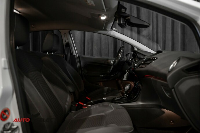 ford-fiesta-bensin-2015-big-15