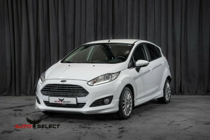 ford-fiesta-bensin-2015-big-5