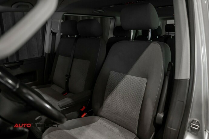 volkswagen-caravelle-diesel-2013-big-19