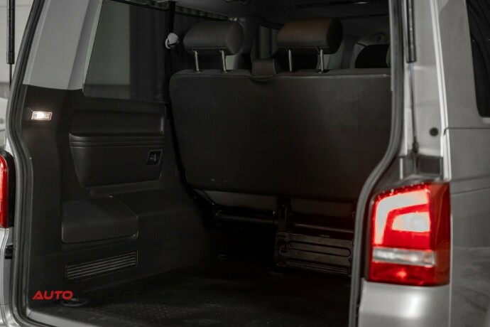 volkswagen-caravelle-diesel-2013-big-9