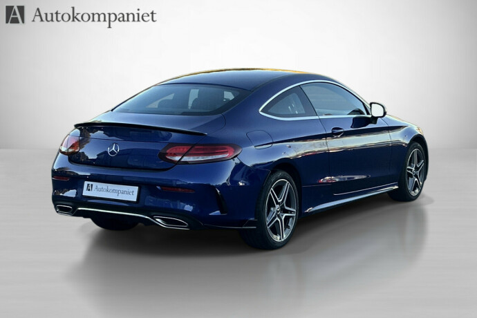 mercedes-benz-180-bensin-2019-big-1