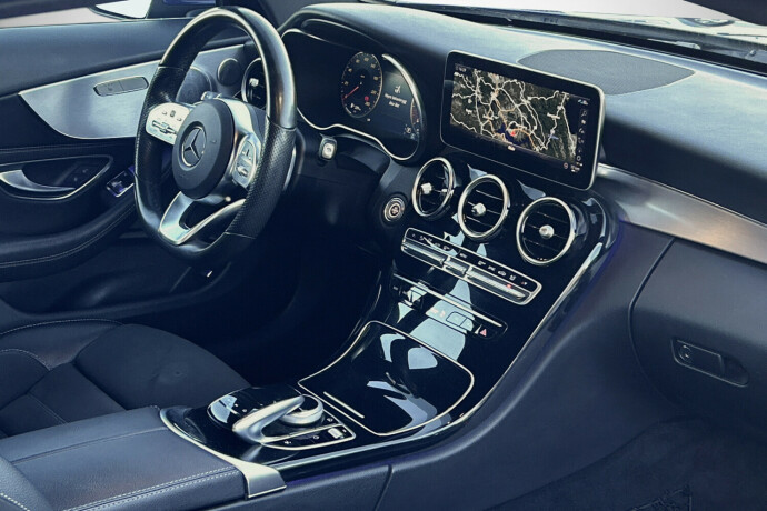 mercedes-benz-180-bensin-2019-big-10
