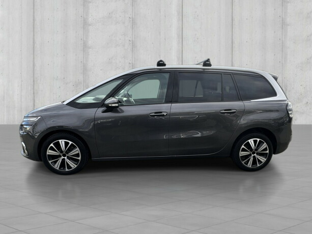 citroen-c4-picasso-bensin-2018-big-8