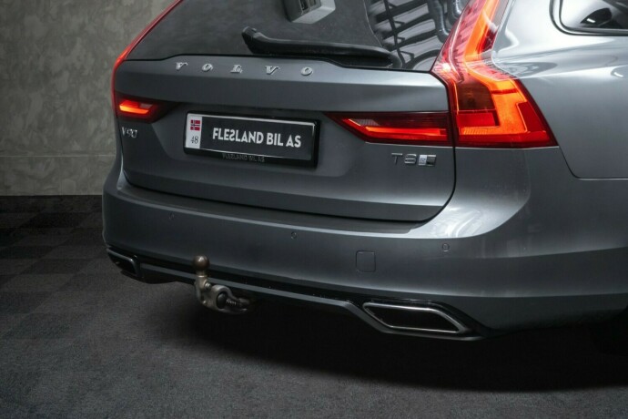 volvo-v90-diesel-2019-big-8