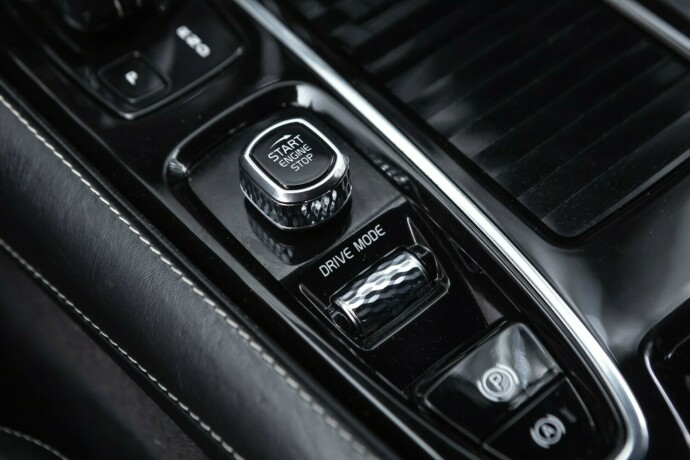 volvo-v90-diesel-2019-big-22