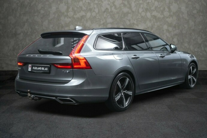 volvo-v90-diesel-2019-big-7