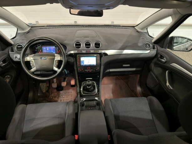 ford-s-max-diesel-2012-big-16