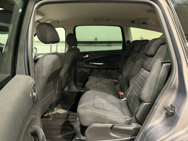 ford-s-max-diesel-2012-big-10
