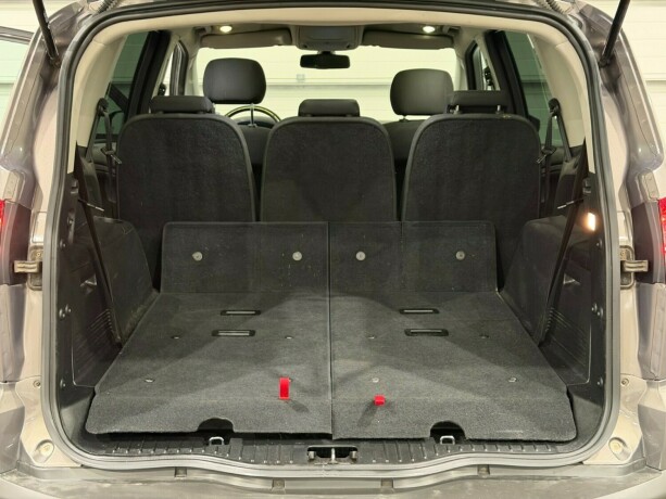 ford-s-max-diesel-2012-big-13