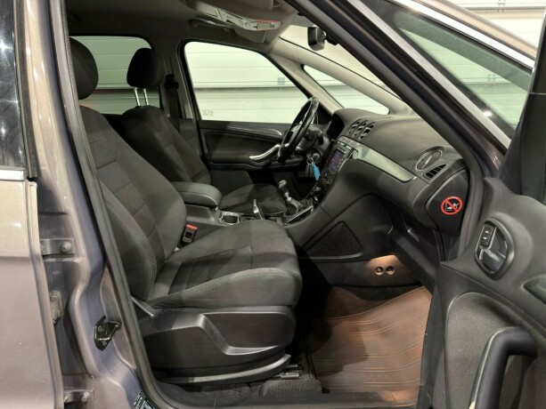 ford-s-max-diesel-2012-big-8