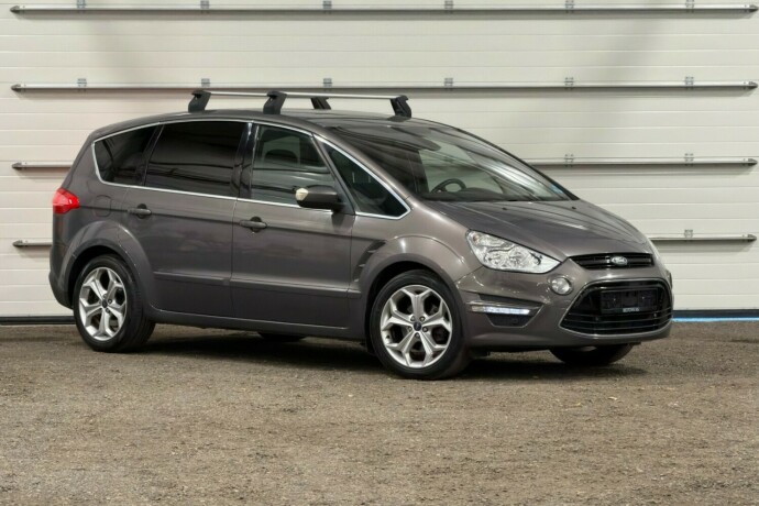 ford-s-max-diesel-2012-big-0