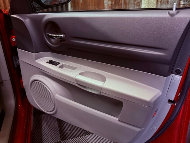 dodge-magnum-bensin-2006-big-27