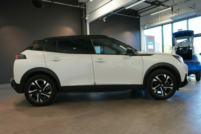 peugeot-2008-elektrisitet-2021-big-6