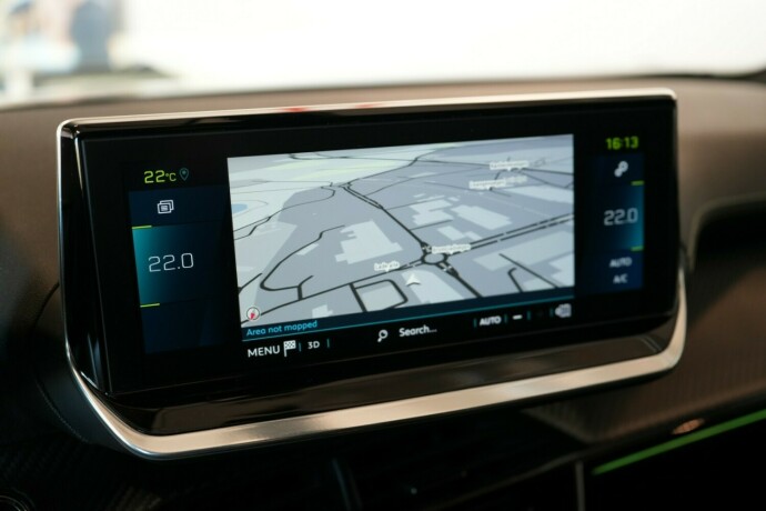peugeot-2008-elektrisitet-2021-big-13