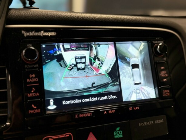 mitsubishi-outlander-elektrisitetbensin-2016-big-28