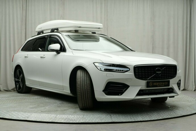volvo-v90-elektrisitetbensin-2019-big-1