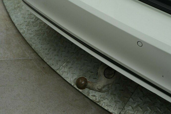 volvo-v90-elektrisitetbensin-2019-big-26